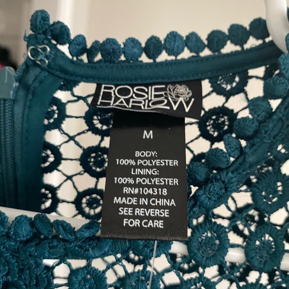 Dress - Picture 3 of 3